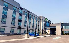 Holiday Inn Express & Suites - Trois Rivieres Ouest By Ihg